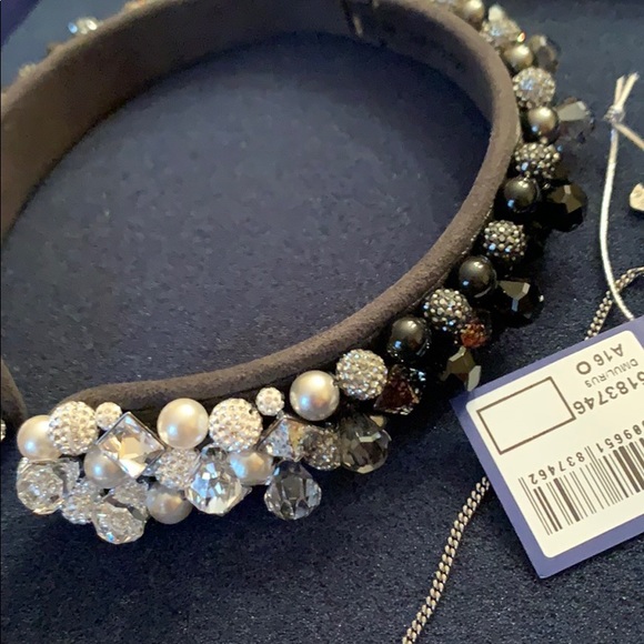 SWAROVSKI ECLIPSE NECKLACE - Picture 4 of 10